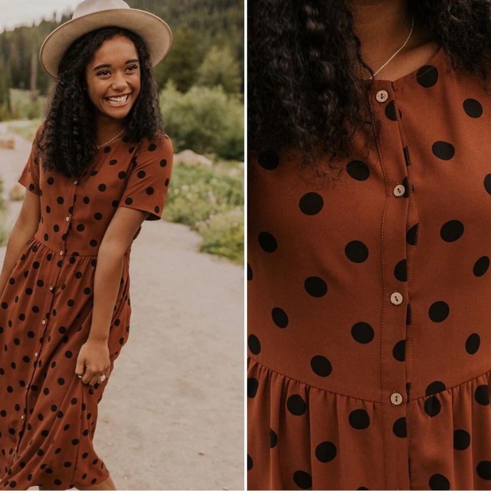 Polka Dot Short Sleeve Midi Dress in Rust - Picture 2 of 7